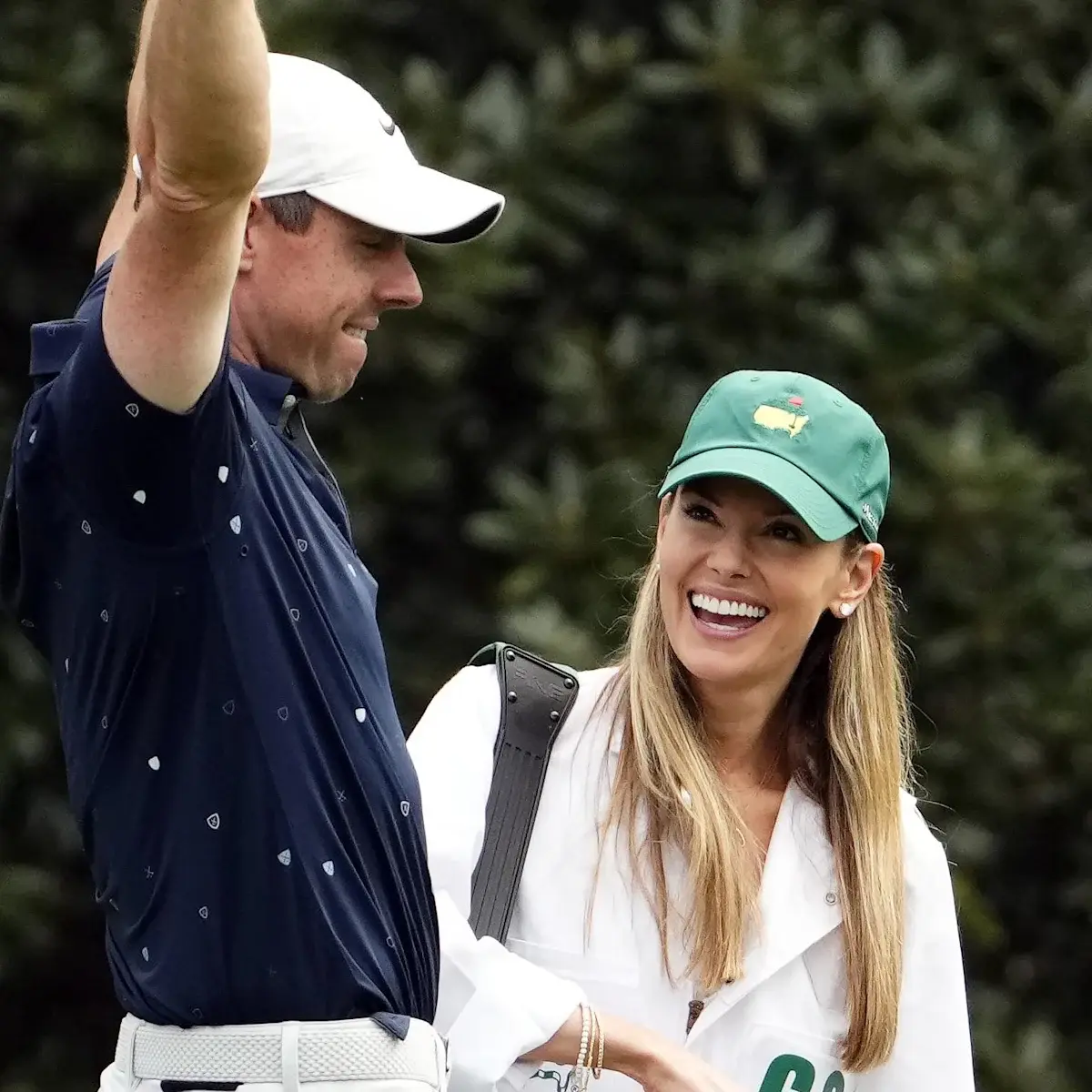 Cover Image for ❤️Il y a 30 MINUTES : “J’étais très triste et le cœur brisé” — Elina Svitolina (l’épouse de Gaël Monfils) s’est exprimée avec émotion après la défaite de son mari à Acapulco, touchant profondément les fans. Gaël Monfils a rencontré un problème sérieux sur le plan mental et physique avant le match, l’empêchant de jouer à fond lors de sa tournée d’adieu 2026. “Il a donné tout ce qu’il pouvait, et j’espère simplement que tout le monde comprendra et continuera à le soutenir jusqu’à la fin de ce beau parcours.”