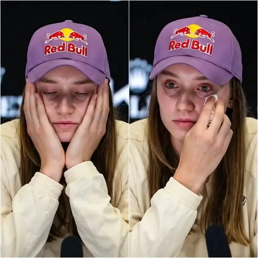 Cover Image for 🚨 JUST 20 MINUTES AGO IN LONDON — A SHOCKING CONFIRMATION ABOUT Elena Rybakina HAS EMERGED… What began as quiet speculation has suddenly turned into something far bigger. Sources in London are now confirming a development that no one saw coming. The details are still unfolding… but this could change everything around Rybakina’s future. 👇