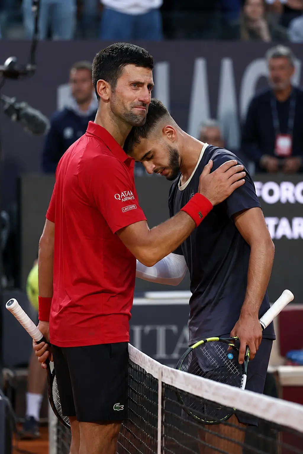 Cover Image for 🚨 IN A MOMENT NO ONE SAW COMING: NOVAK DJOKOVIC JUST DID THE UNTHINKABLE AFTER HIS SHOCKING DEFEAT TO DINO PRIŽMIĆ… AND THE CAMERAS CAUGHT EVERYTHING 💔