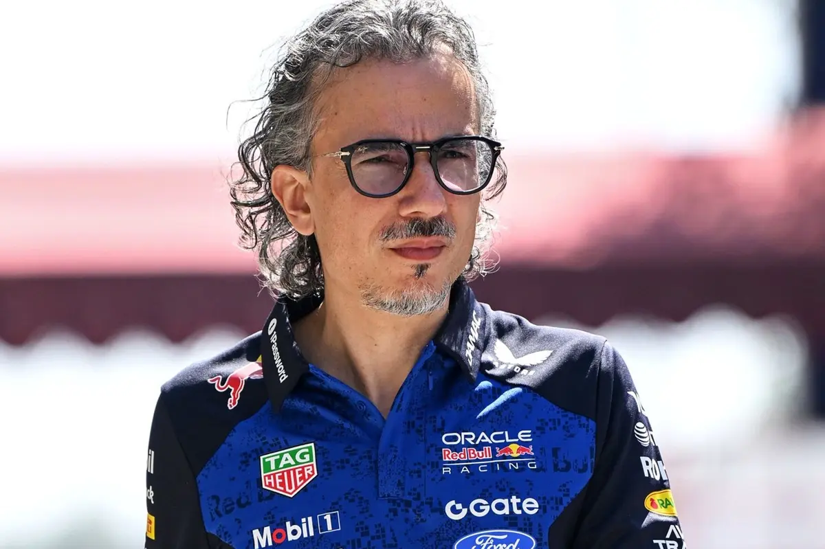 Cover Image for 🚨🚨 BREKEND F1-NIEUWS: “CONTROLEER ZIJN AUTO ONMIDDELLIJK!” FIA zou naar verluidt een schokkende beslissing hebben genomen met betrekking tot een technische klacht ingediend door Red Bull Racing…